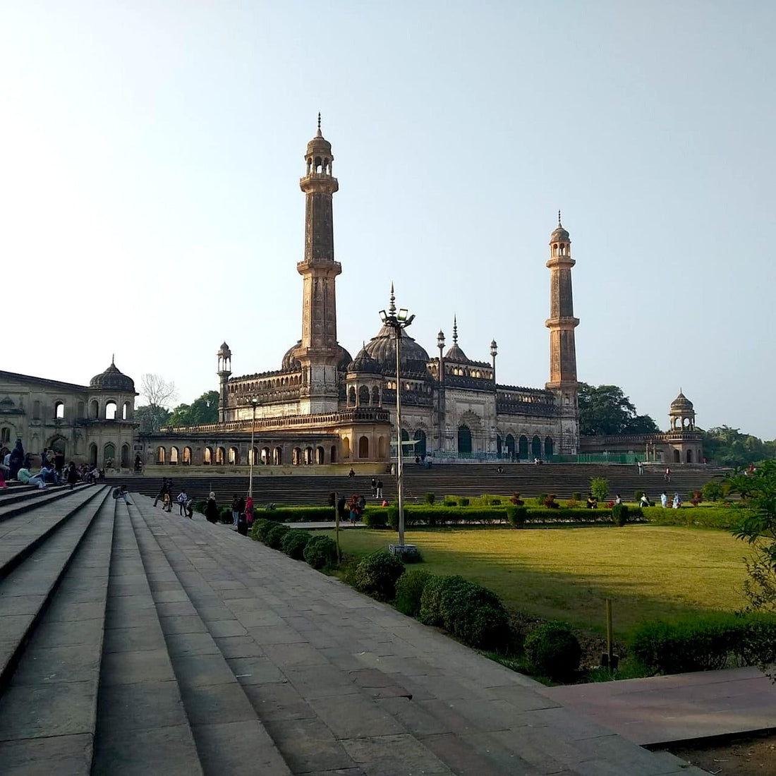 Must-Visit places in lucknow 