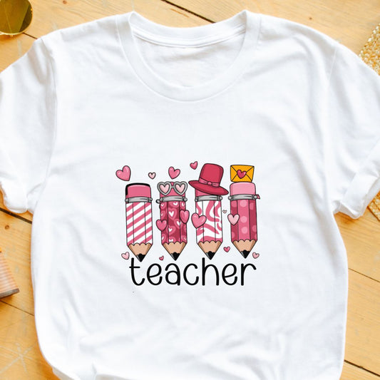 "Teacher" T-Shirt – Cute Pencil & Heart Graphic | Perfect Gift for Teachers | Unisex Fit