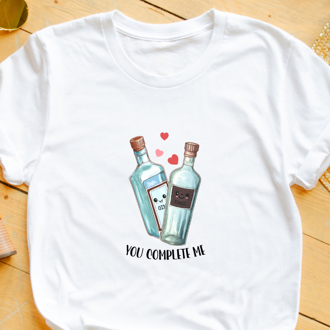 "You Complete Me" T-Shirt – Cute Gin & Tonic Graphic | Perfect Gift for Him or Her | Unisex Fit