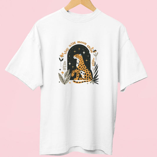 Oversized Tiger T-Shirt – Minimalist Boho Style | Trendy & Chic Gift for Women